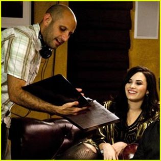 demi-lovato-jasmine-vl-psa