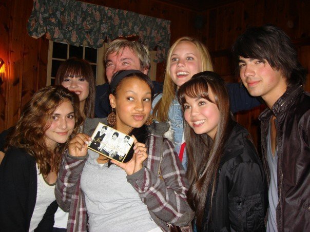 camp-rock-behind-the-scenes-camp-rock-3378422-604-452