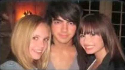 l_e08b6238cd9a72c73e8522d84897bfe5 - Camp Rock Behind the Scenes