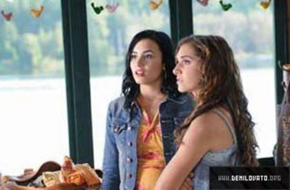 Camp-Rock-2-camp-rock-2-11240265-304-199