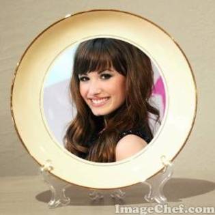 NMMCYTUNYSTZOJICJZY - Here Will Show How Much I Love Demi Lovato