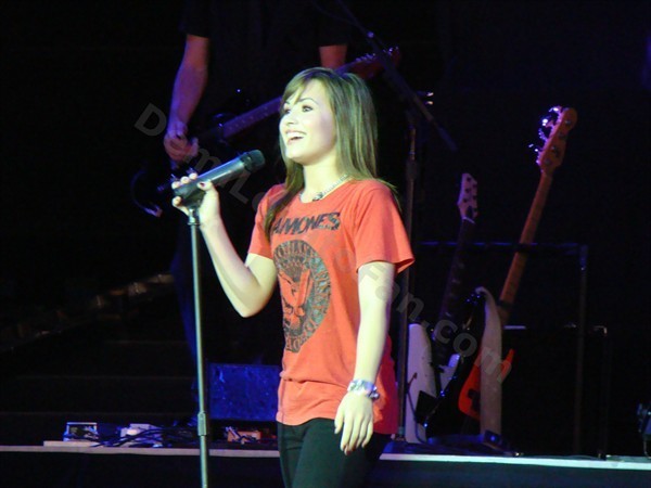 17 - Demi Lovato on BurninUp Tour