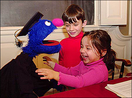 kids & Grover - Grover