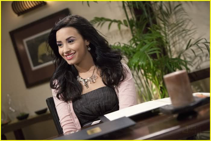 demi-lovato-sterling-knight-date-10 - Demi Lovato and Sterling Knight