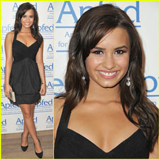 demi-lovato-honorary-ambassador-of-education - Demi Lovato APFED Ambassadors