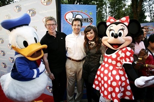 dcprty%20(3) - Demi Lovato at dc games party