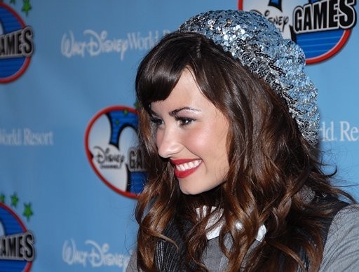 dcprty%20(13) - Demi Lovato at dc games party