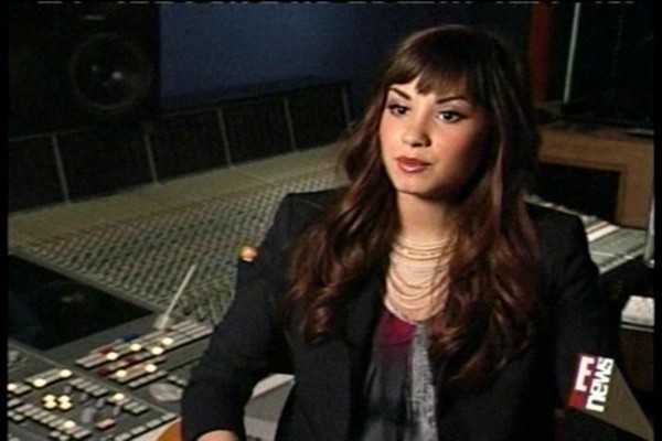 E%20(3) - Demi Lovato Guest Appearances
