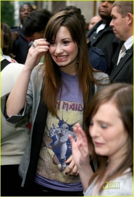 normal_demi-lovato-radio-1-04 - Demi Lovato Leaving BBC Radio UK
