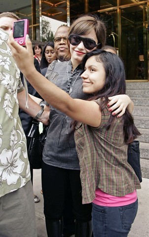 3 - Demi Lovato Leaving NYC Hotel