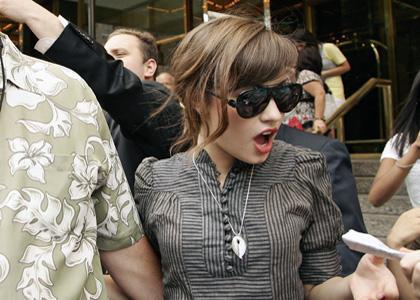 thumb_demi-lovato-fans-nyc - Demi Lovato Leaving NYC Hotel