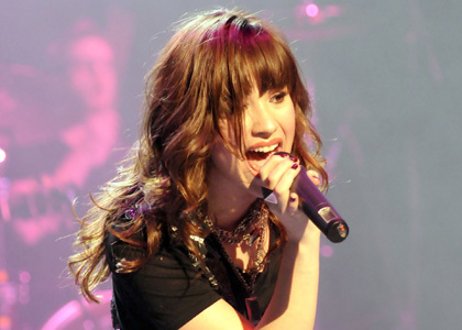 2jz310 - Demi Lovato Live at the Wiltern