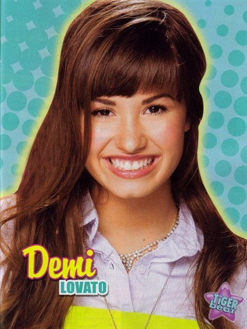 4 - Demi Lovato on Magazine Scans