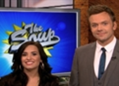 soup_713_highlight_b_51431_2_121x87 - Demi Lovato on The Soup