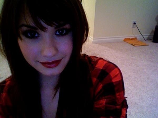 012 - Demi Lovato Random Personal