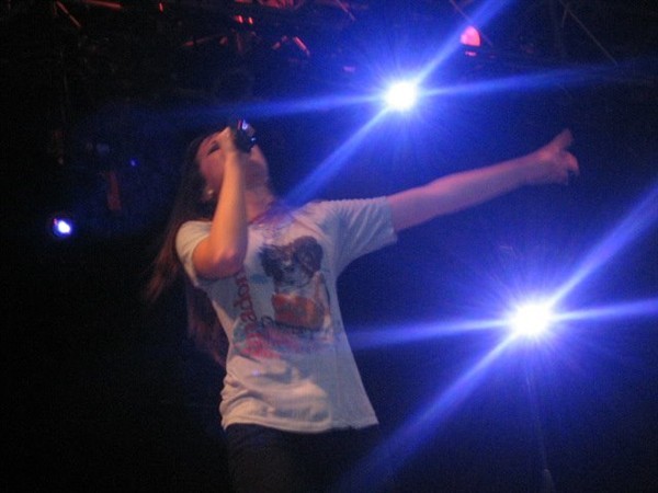 grtad%20(11) - Demi Lovato Six Flags Great Adventure NJ