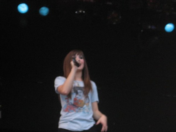 grtad%20(14) - Demi Lovato Six Flags Great Adventure NJ