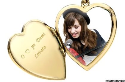 captionit033033I465D33 - demi lovato wallpapers