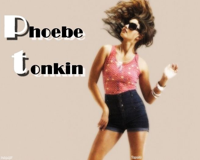 phoebe-tonkin-005