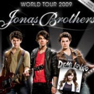 jbxv1 - Jonas Brothers Announce World Tour With Demi Lovato