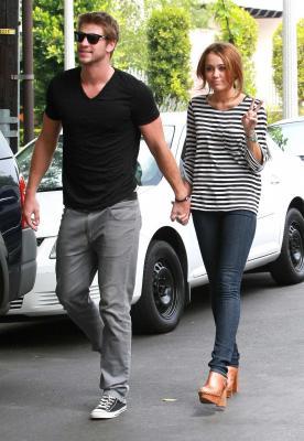 normal_019 - Appearances And Events Candids  2010 Out in Toluca Lake June 8 2010