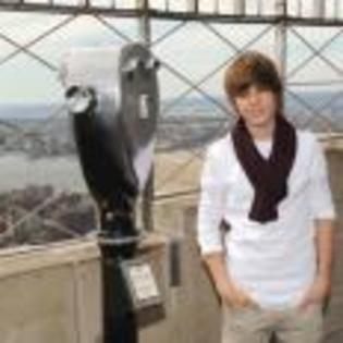 Justin_Bieber_1267280320_4 - justin bieber