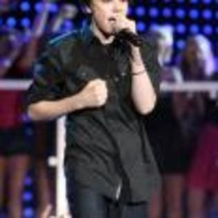 Justin_Bieber_1267444878_0 - justin bieber