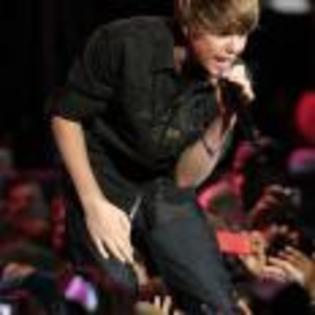 Justin_Bieber_1267444936_4 - justin bieber