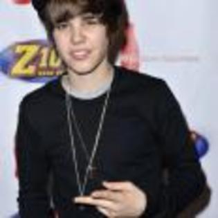 Justin_Bieber_1267514628_2 - justin bieber