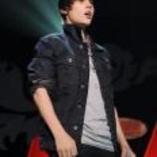 Justin_Bieber_1267514711_3 - justin bieber