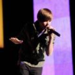 Justin_Bieber_1274649139_3 - justin bieber