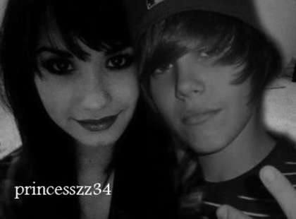 icon-1 - Demi Lovato and Justin Bieber