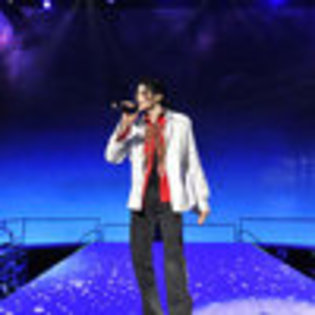 Michael-Jackson--This-is-it-repetitii5 - in amintirea vedetelor decedate