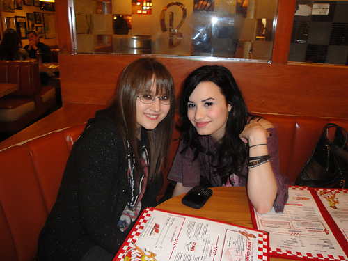 000sb61d - Demi Lovato rare