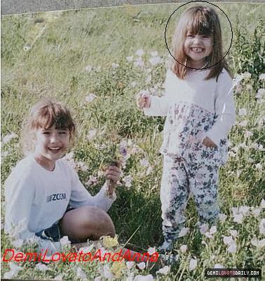 AWYXOUYDKUQHPTBUHVG - Demi Lovato rare