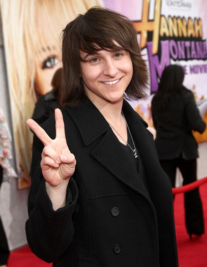 mitchel musso - CONCURS-StAr PoP bOyS