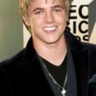 Jesse_McCartney_1252677394_4