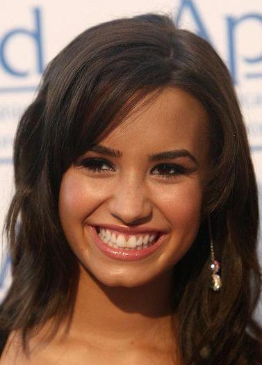 Demi_Lovato_1254688866_0 - demi lovato