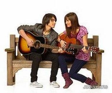 Demi_Lovato_1254691795_3 - demi lovato