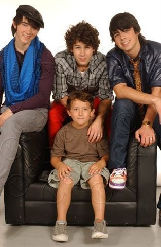 6699_6627_13 - Jonas Brothers