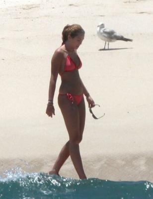 normal_025 - Appearances And Events Candids 2010 On the Beach in Mexico May 24 2010