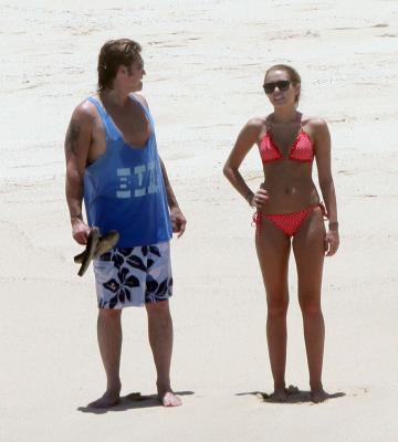 normal_023 - Appearances And Events Candids 2010 On the Beach in Mexico May 24 2010