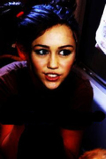  - 0 Poze Diferite Cu Miley And Hannah Montana
