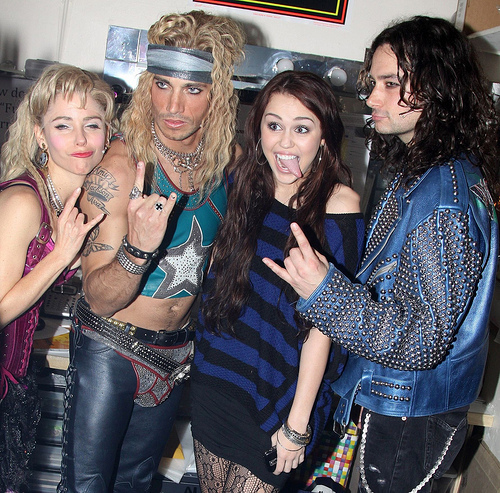  - 0 Poze Diferite Cu Miley And Hannah Montana