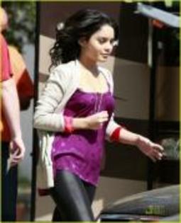 YVHZXMFJPLPKDLMDWBV - Vanessa Hudgens