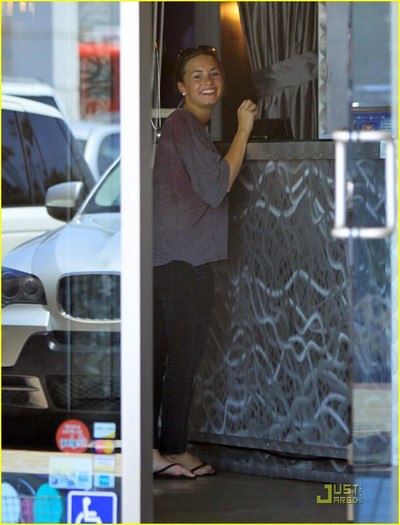 Demi-out-in-Toluca-Lake-demi-lovato-13977268-930-1222 - Demi Lovato out in Toluca Lake