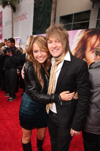 miley-cyrus-dating-steve-rushton-500x750 - miley cool cool cool