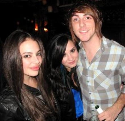 4219999538_3b838ec9f5 - Demi Lovato and Alex Gaskarth