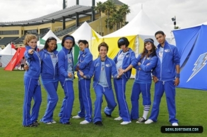 18231679_EXNNTEKRA - Demi Lovato Disney Channel Games