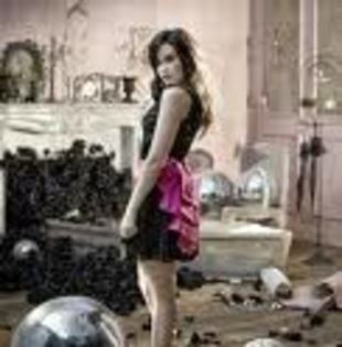 gjg?.lkyjfl,krgxjujlkjgjjkghjh - demi lovato